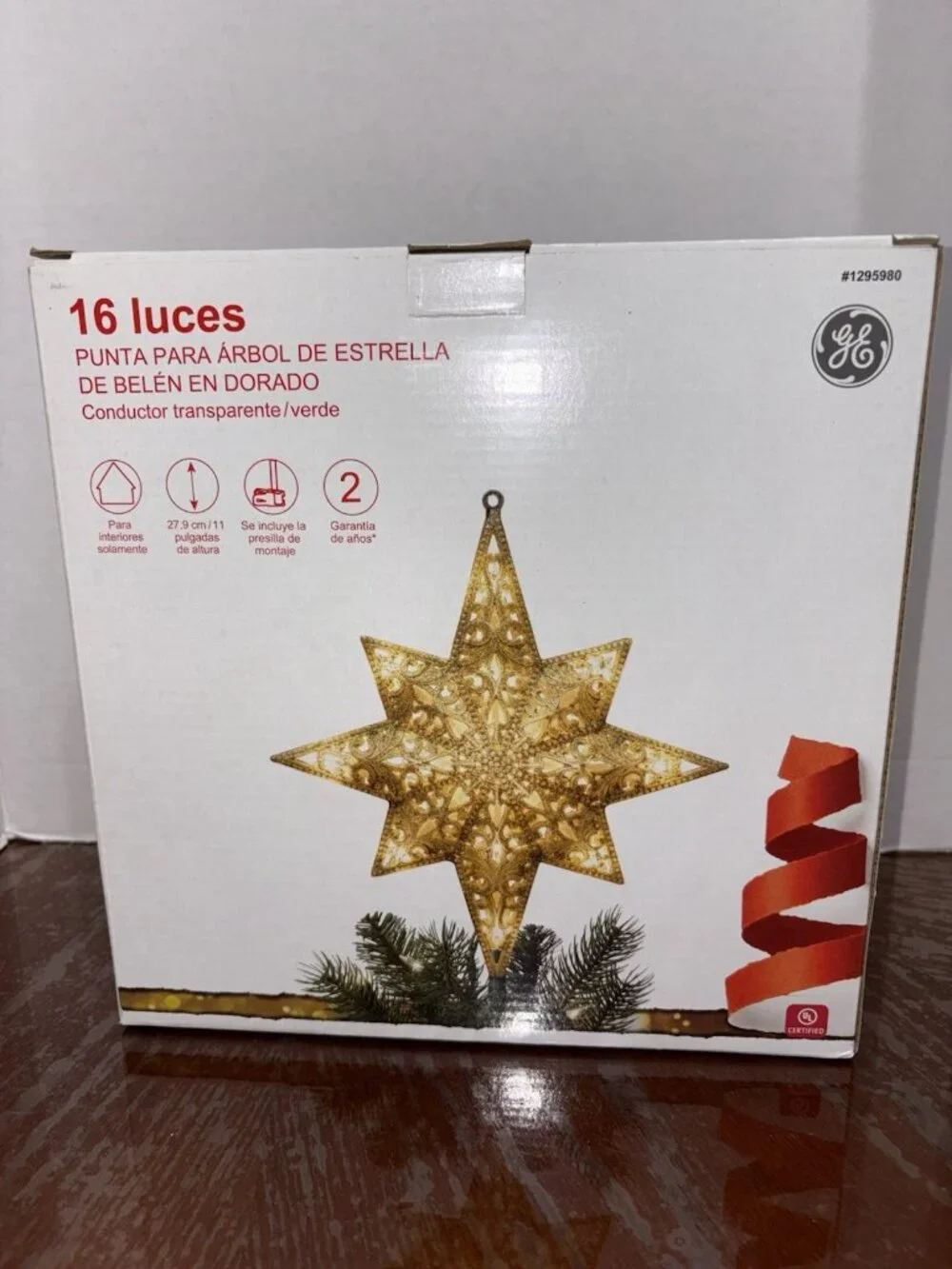 GE Silver Bethlehem Star Tree Topper with 16 Clear Lights Christmas Holiday